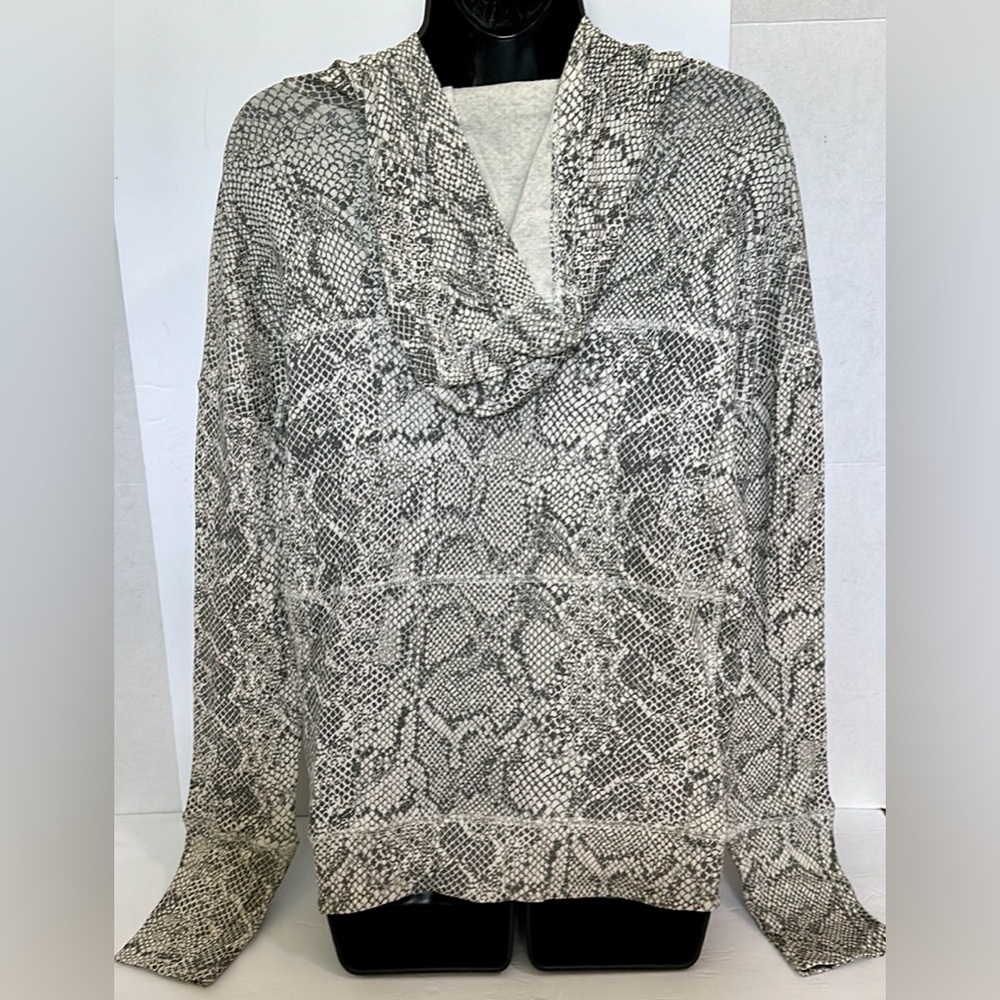 Chaser tan/grey snakeskin jacket with hoodie small - Picture 2 of 16